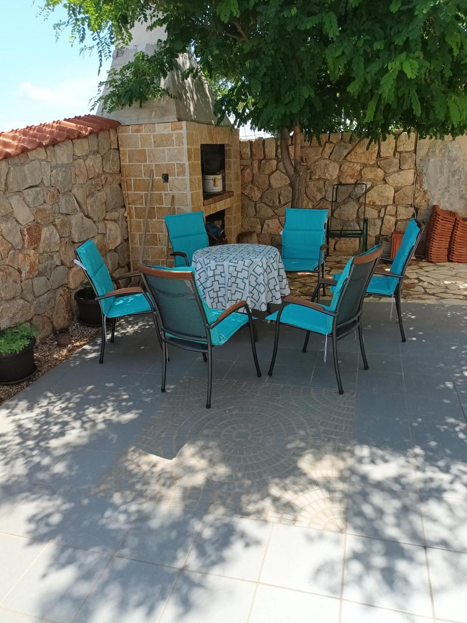 Apartmani Ruza Košljun 外观 照片
