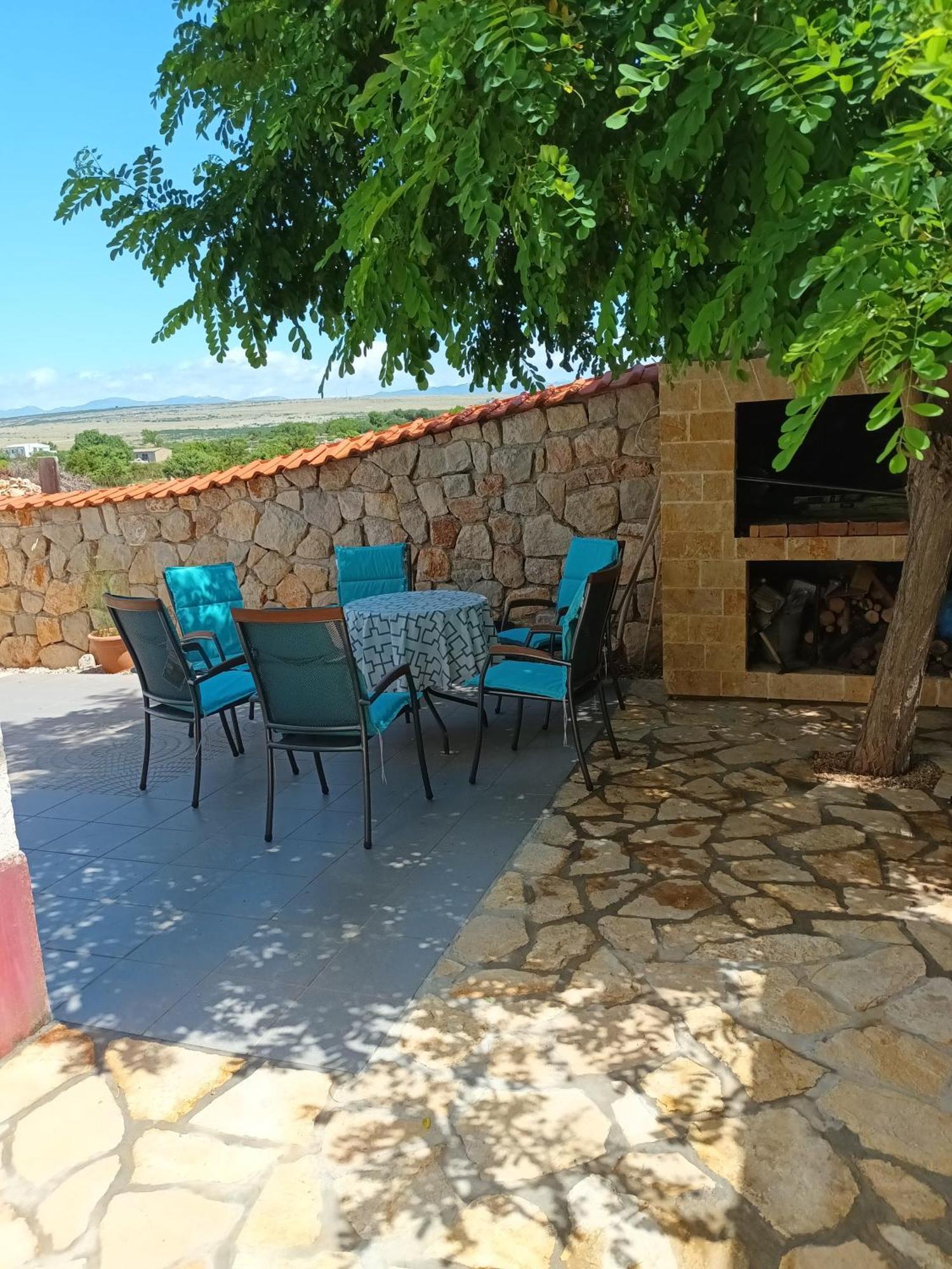 Apartmani Ruza Košljun 外观 照片
